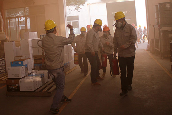 明邦化工消防演練（liàn）