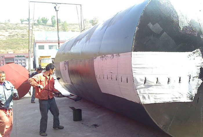 設備用（yòng）防腐油漆很重要